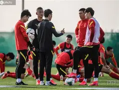 爱游戏-战马一号1080超清免费观看